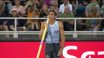 Mondo Duplantis nuevo récord del mundo en salto con pértiga  con 6,16 metros