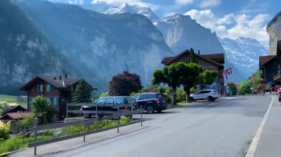 El valle de Lauterbrunnen, Cantón de Berna Suiza | The Lauterbrunnen Valley, Canton of Bern Switzerland